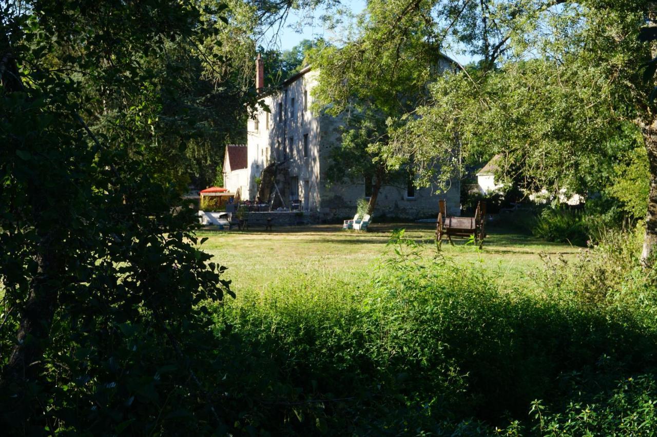 Le Moulin De Moquesouris - Chambres D'Hotes Et Table D'Hote Nazelles-Negron Ngoại thất bức ảnh