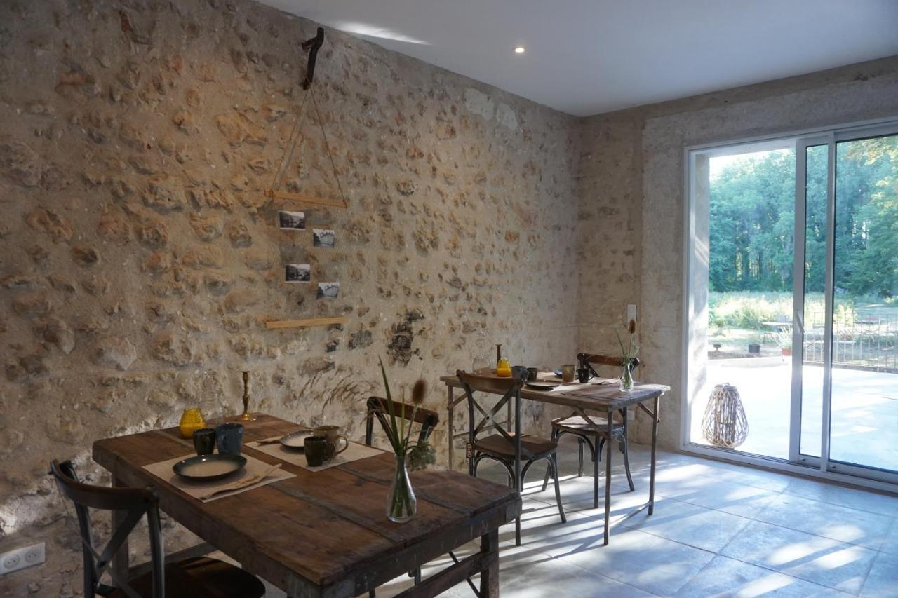 Le Moulin De Moquesouris - Chambres D'Hotes Et Table D'Hote Nazelles-Negron Ngoại thất bức ảnh